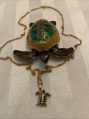 Turtle Decorative Trinket Box and Pendant Set - Gold Accents